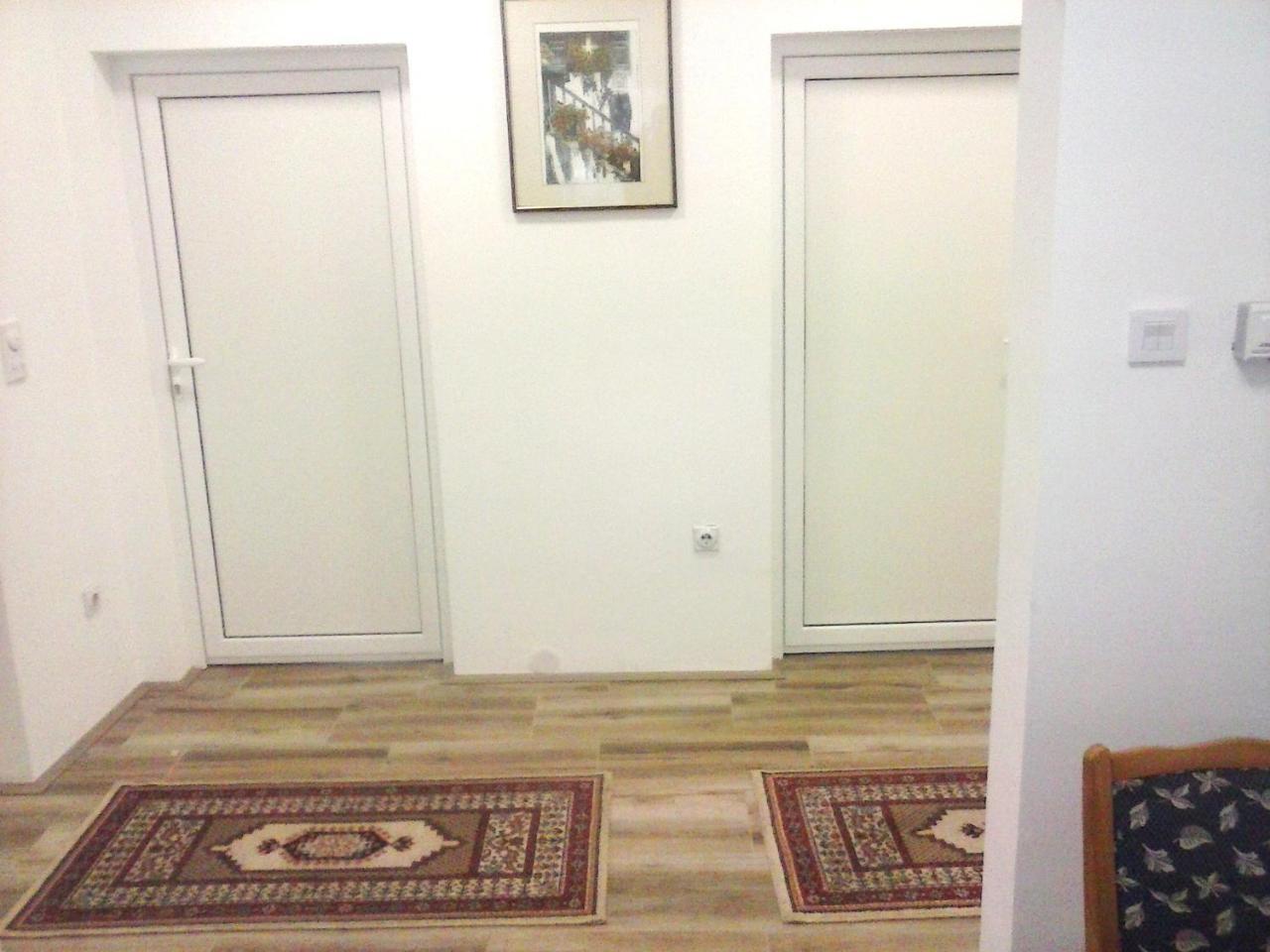 Apartman Veljic Ni Exteriér fotografie