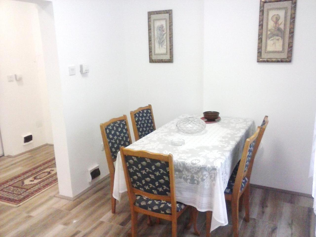 Apartman Veljic Ni Exteriér fotografie