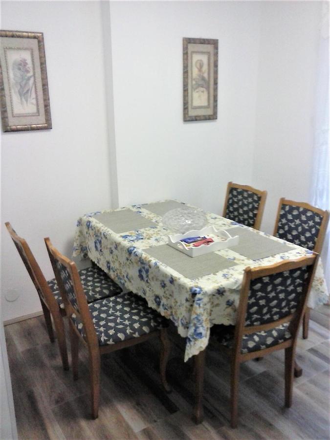 Apartman Veljic Ni Exteriér fotografie