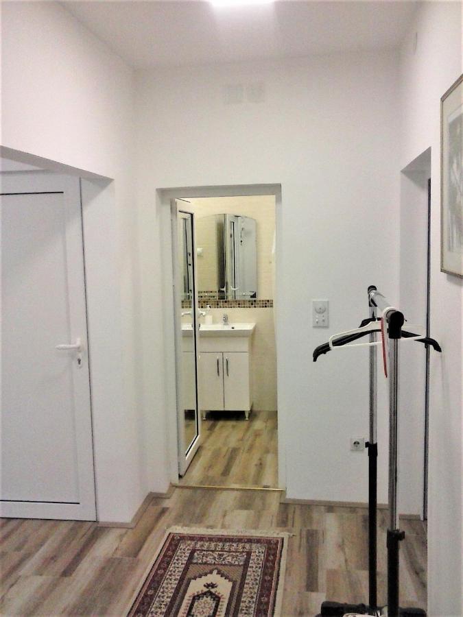 Apartman Veljic Ni Exteriér fotografie